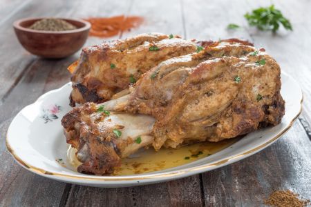 Codillo de cerdo tandoori