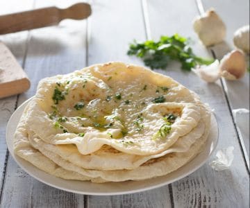 Naan con ajo