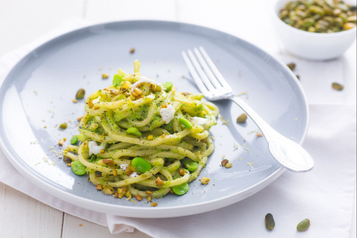 Troccoli con pesto de habas