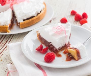 Tarta de ruibarbo y frambuesas