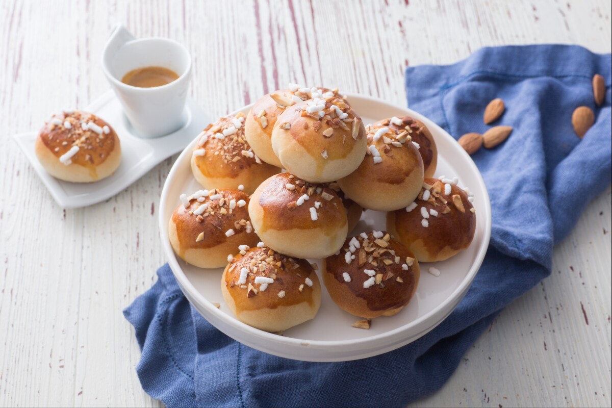 Bollos dulces de almendra