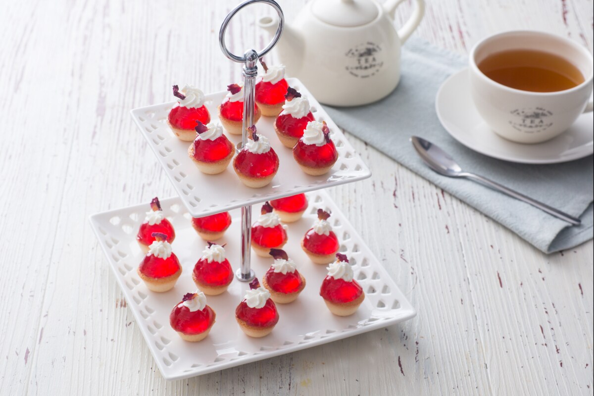 Financier con gelé de fresa