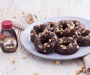 Rosquillas de chocolate y avellanas
