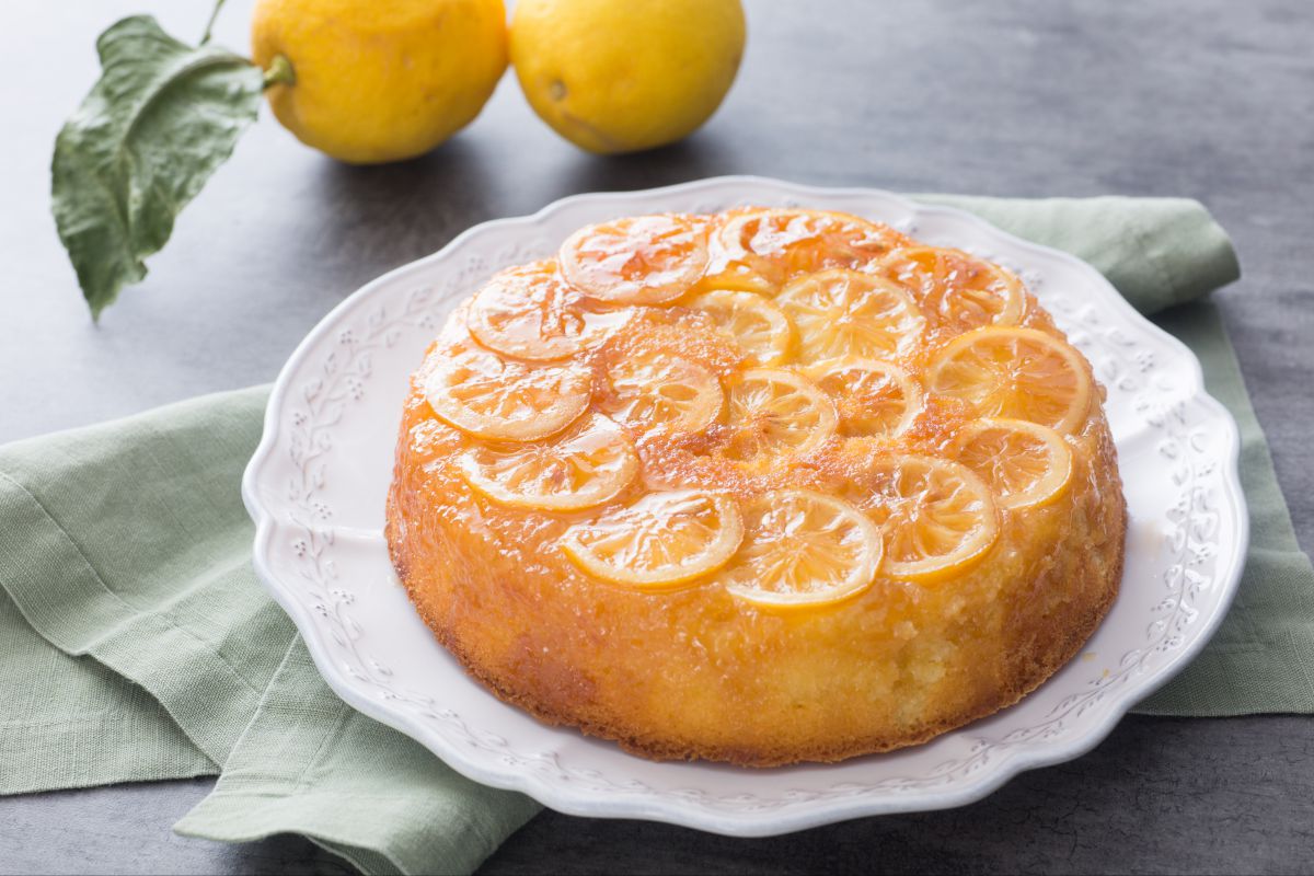 Tarta invertida de limón