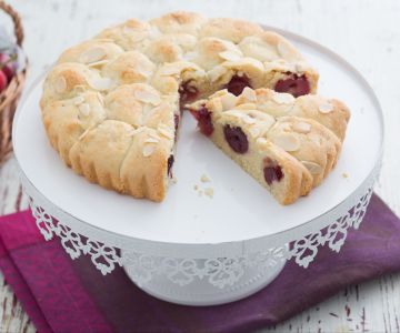 Tarta de cerezas frescas