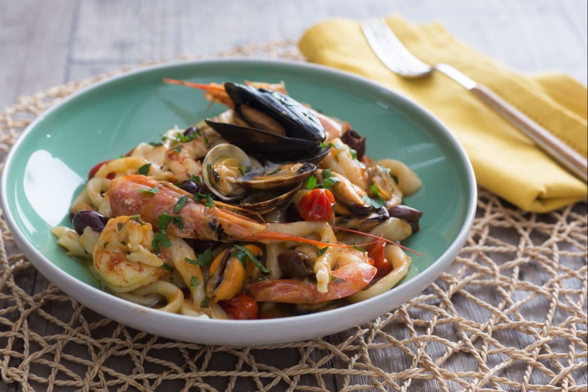 Strozzapreti con mariscos