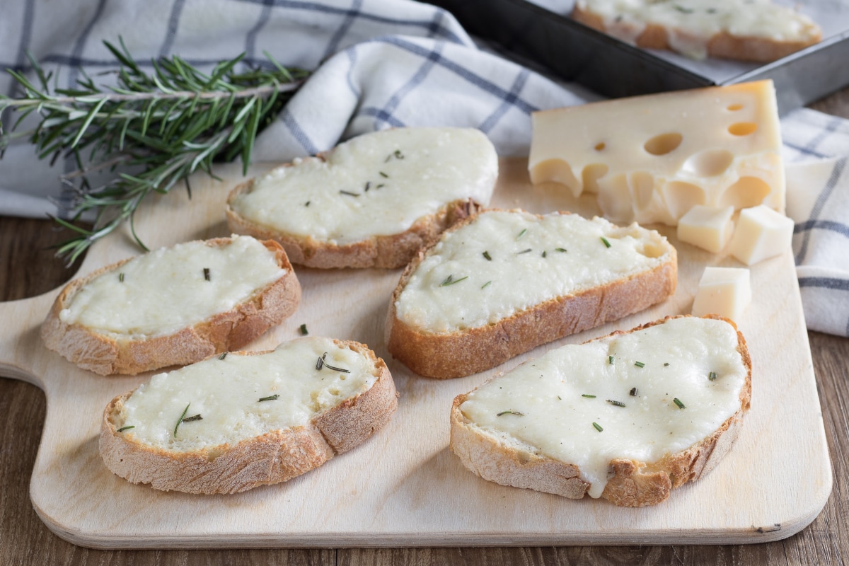 Tostadas con queso