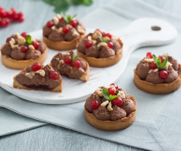 Tartaletas con namelaka de chocolate fondente
