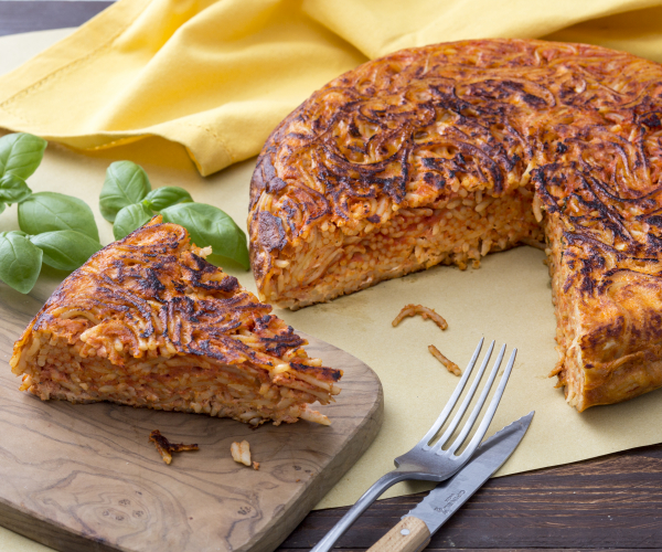 Frittata de espaguetis a la napolitana