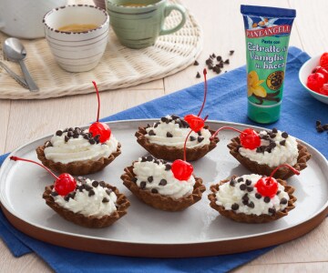Tartaletas en costra de cannolo