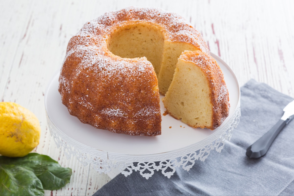 Rosca de requesón y limón