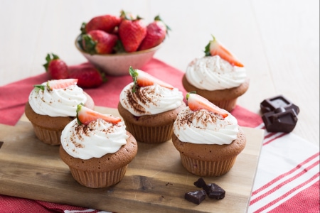 Muffin de fresas y chocolate