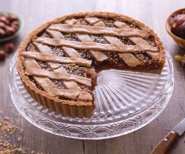 Tarta de avellanas con mermelada de higos