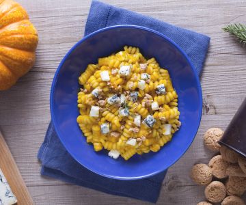 Pasta con calabaza, gorgonzola y amaretto