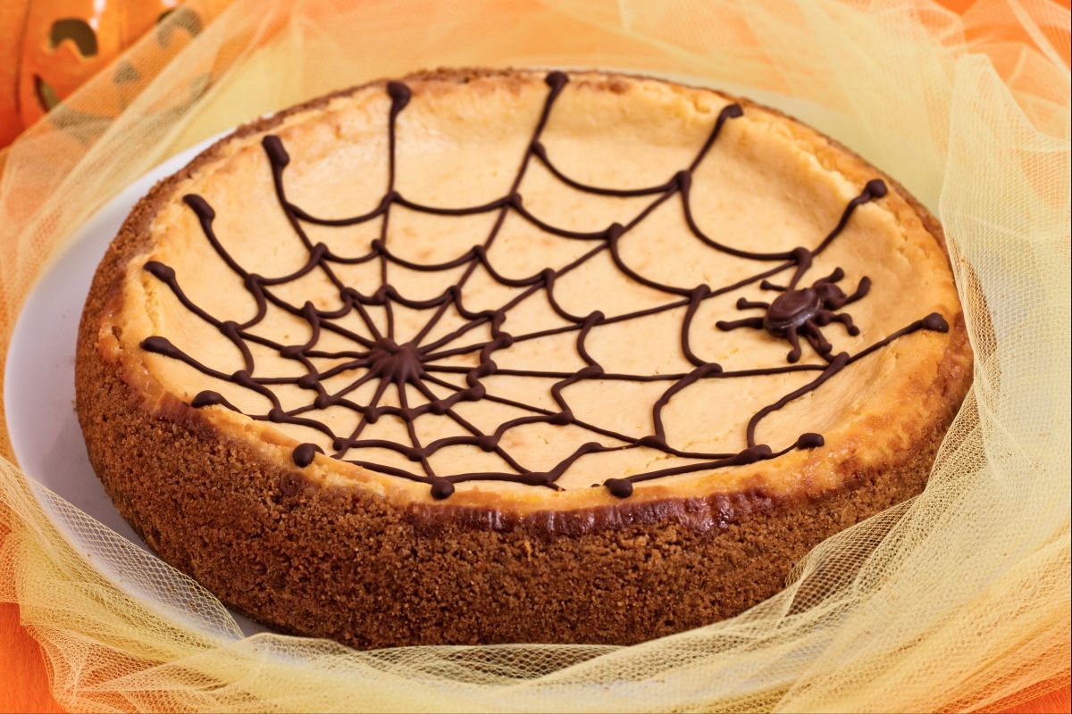 Tarta de queso de calabaza con telaraña