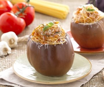 Berenjenas rellenas de espaguetis a la norma