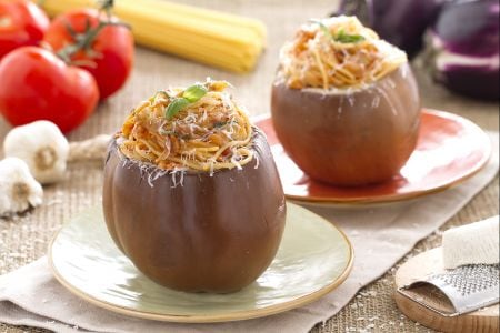 Berenjenas rellenas de espaguetis a la norma