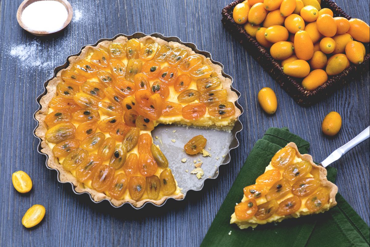 Tarta con kumquat caramelizados