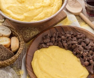 Polenta y bruscitt
