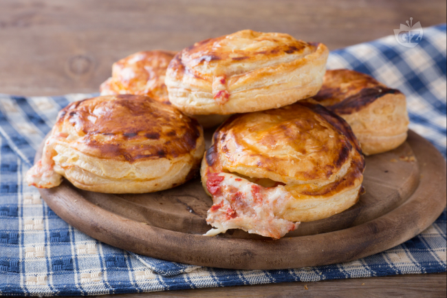 Rustico Lexis Rustici leccesi - Recetas italianas de GialloZafferano