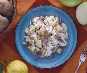 Ensalada de arenque ahumado