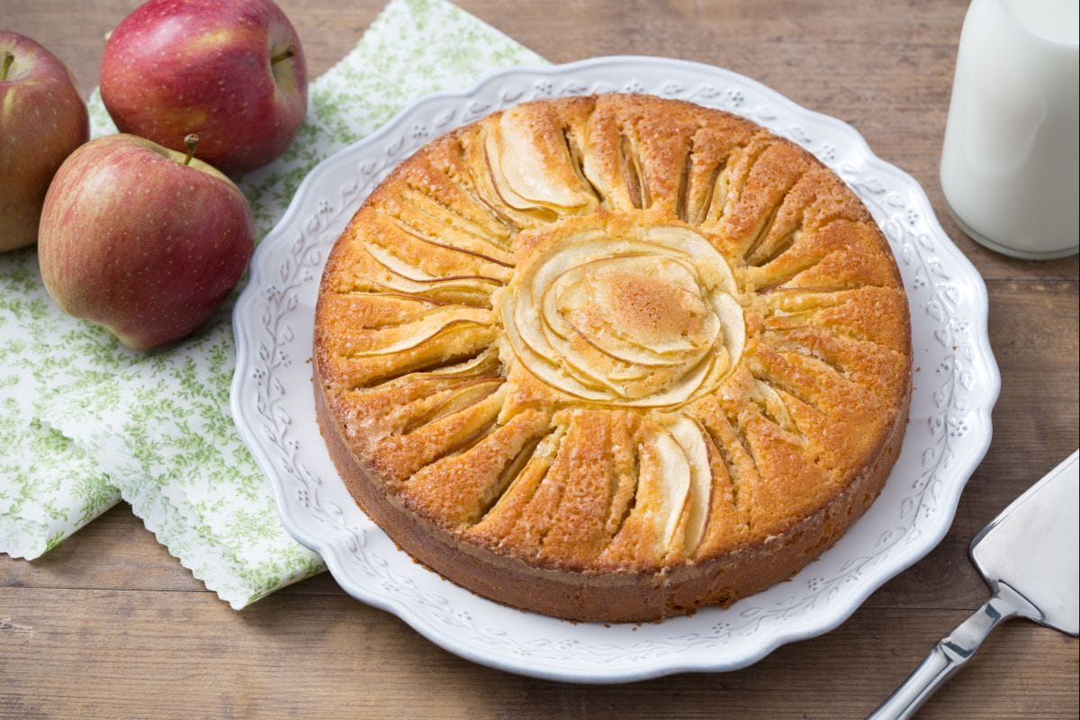 Tarta de manzana en rayos