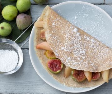 Crepes integrales con higos y peras