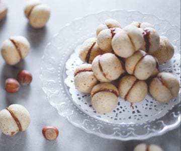 Baci de dama con avellanas