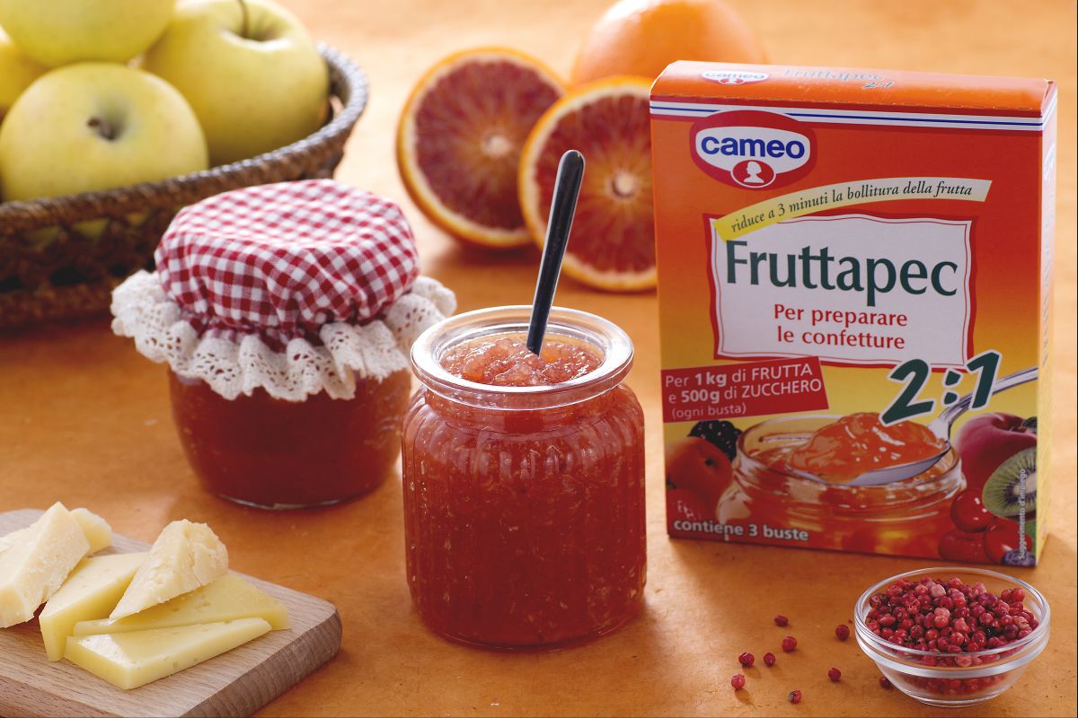 Confitura de manzanas y naranjas con pimienta rosa