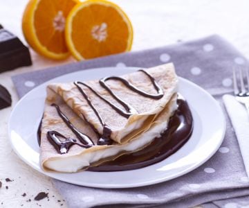 Crepe de harina de castañas con mascarpone y ganache de chocolate