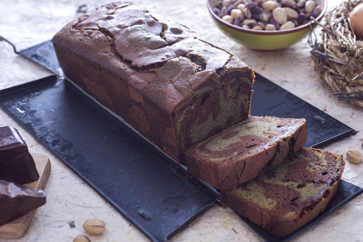 Plumcake de pistacho con vetas de chocolate