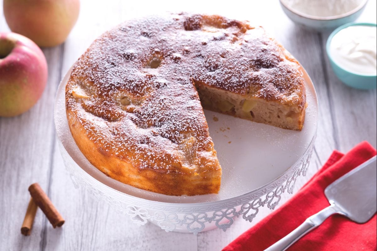 Tarta de yogur y manzanas sin huevos