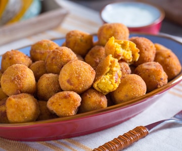Bocaditos de calabaza, ricotta y speck