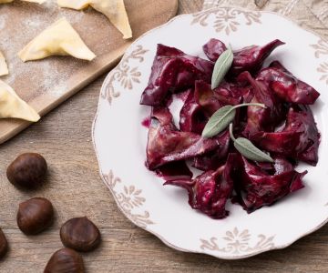 Raviolis de castañas y salchicha