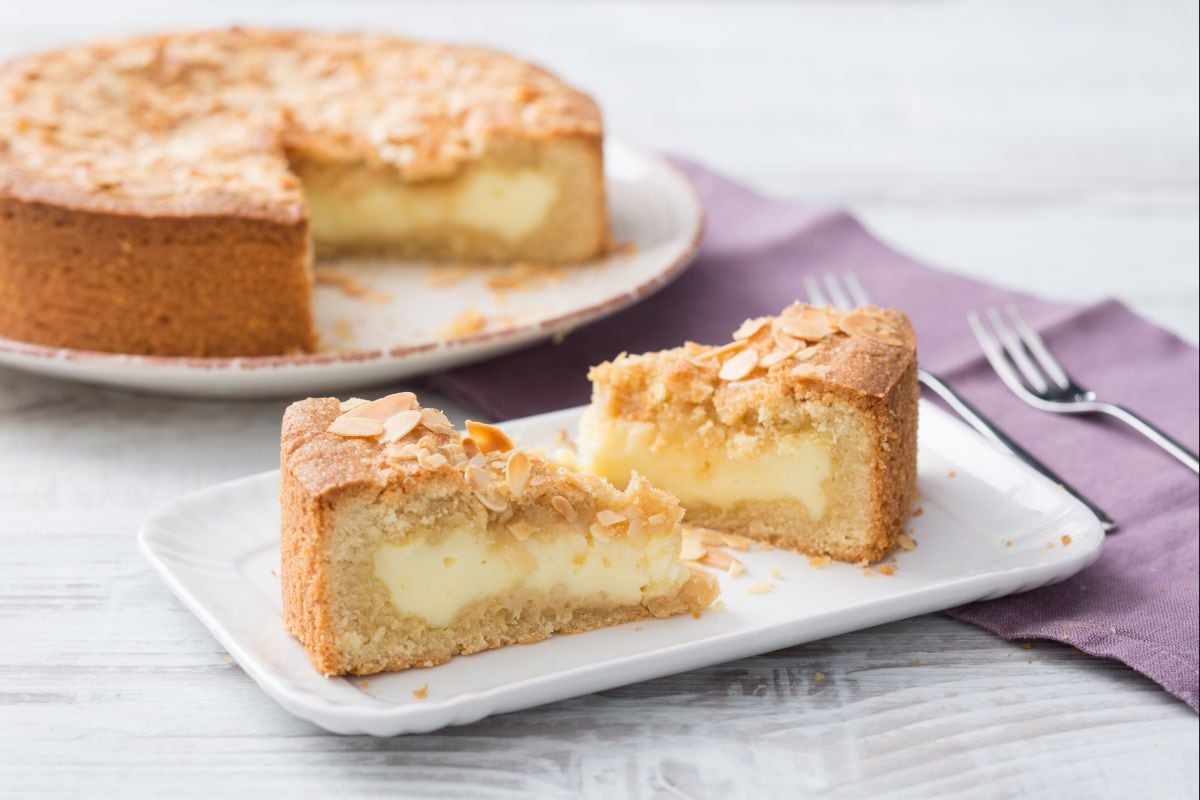 Tarta blanda con crema