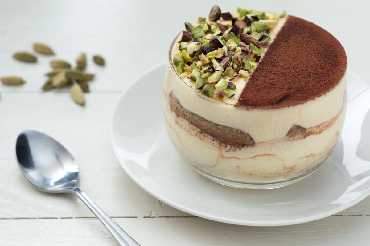 Tiramisú al cardamomo