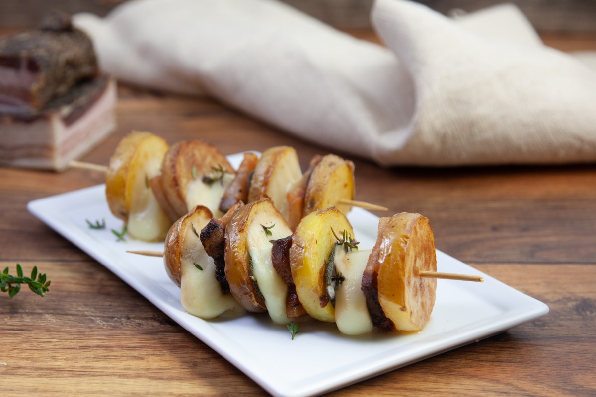 Brochetas de patatas
