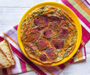 Tortilla de remolachas rojas