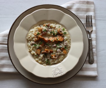 Risotto con setas y salchicha