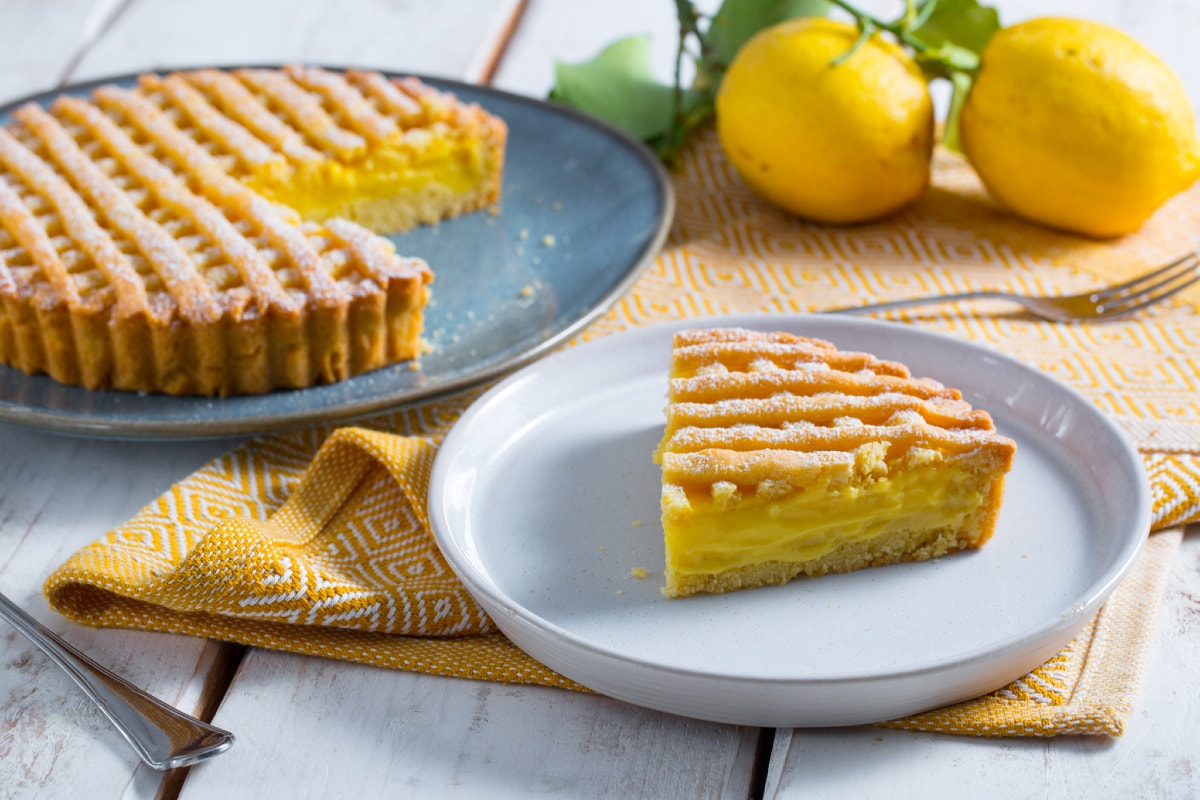 Tarta de limón con masa quebrada al aceite