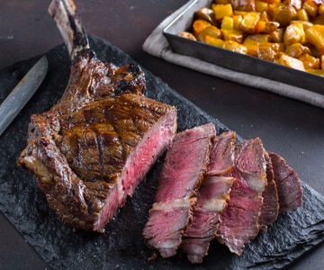 Tomahawk a la parrilla