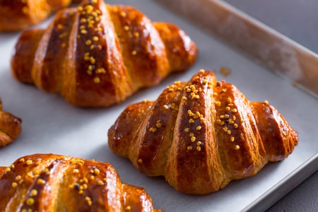Croissants integrales con miel