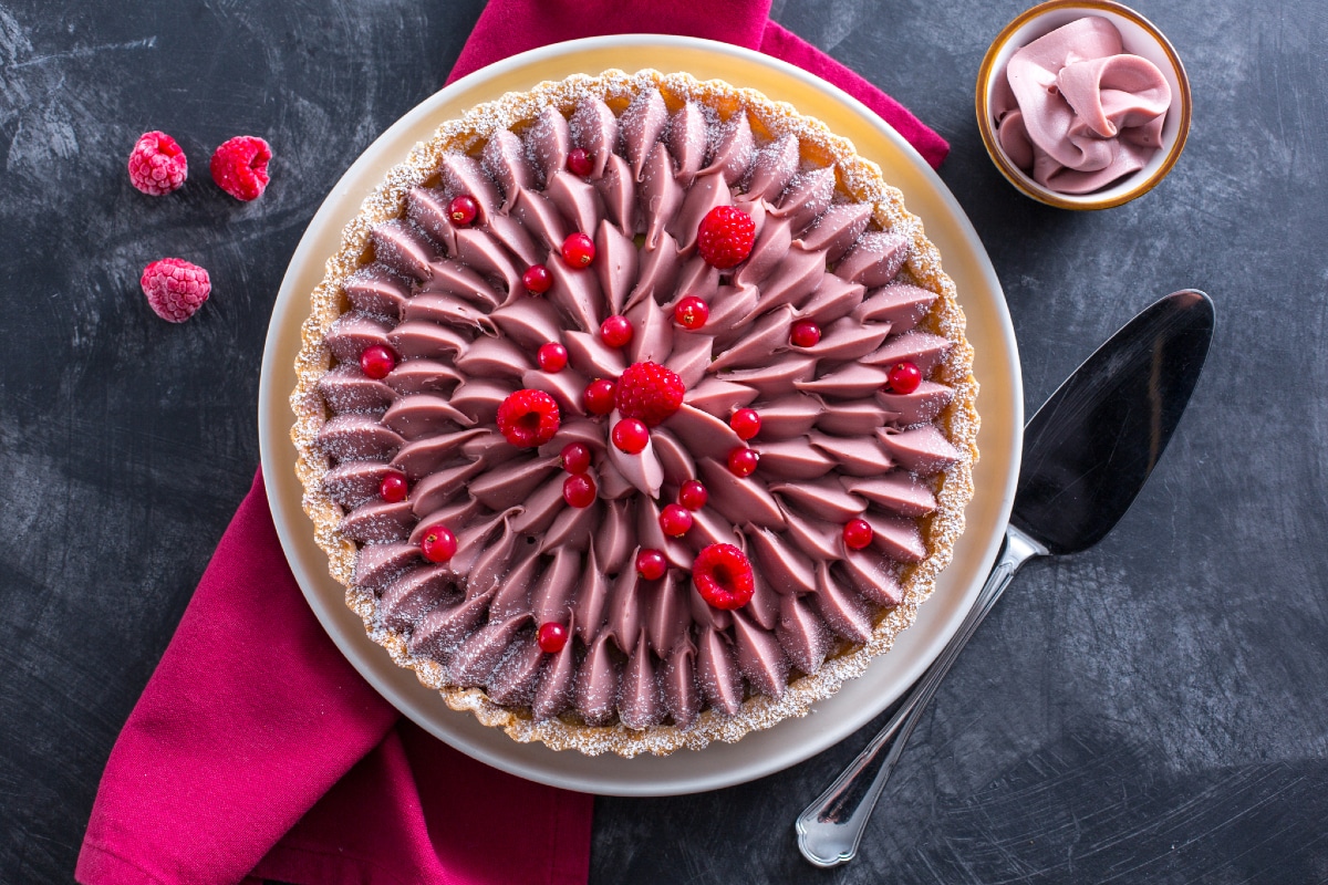 Tarta con chocolate ruby