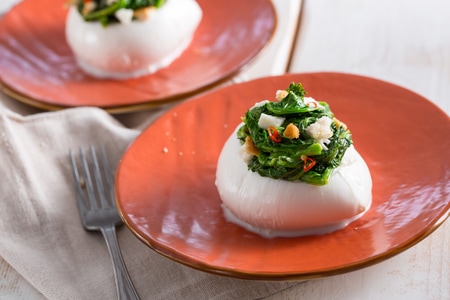 Mozzarella rellena con grelos