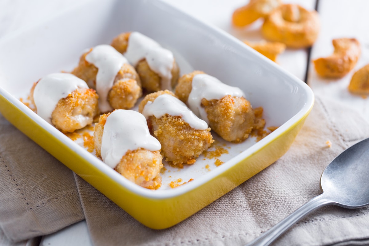Bombitas de pollo queso y pimienta