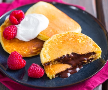 Pancakes rellenos de chocolate
