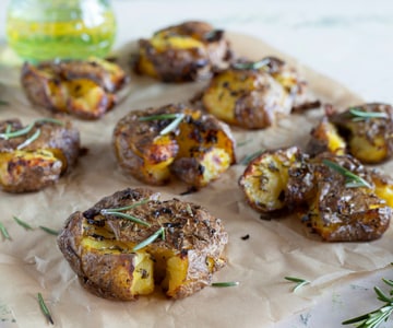Patatas aplastadas
