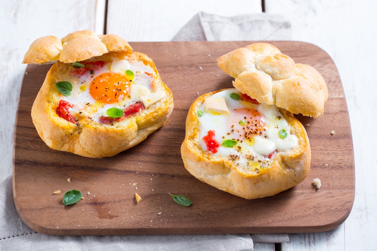 Huevos en el pan