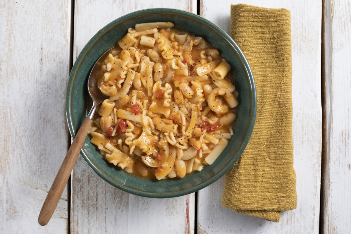 Pasta y judías a la napolitana