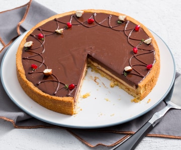 Tarta con yogur de caramelo salado y chocolate